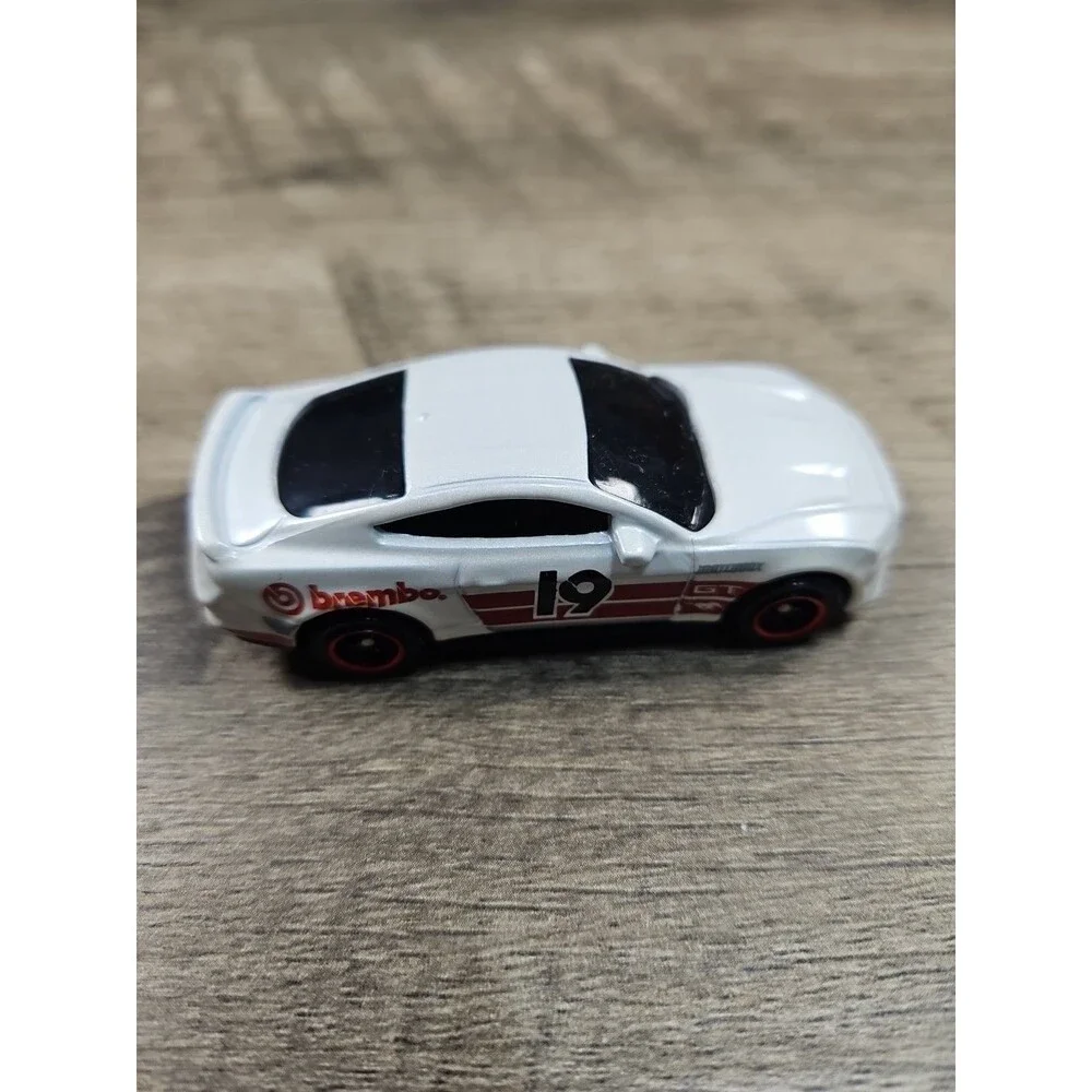 Matchbox 2019 Ford Mustang Coupe Diecast 1/64 Mattel Loose Toy Car